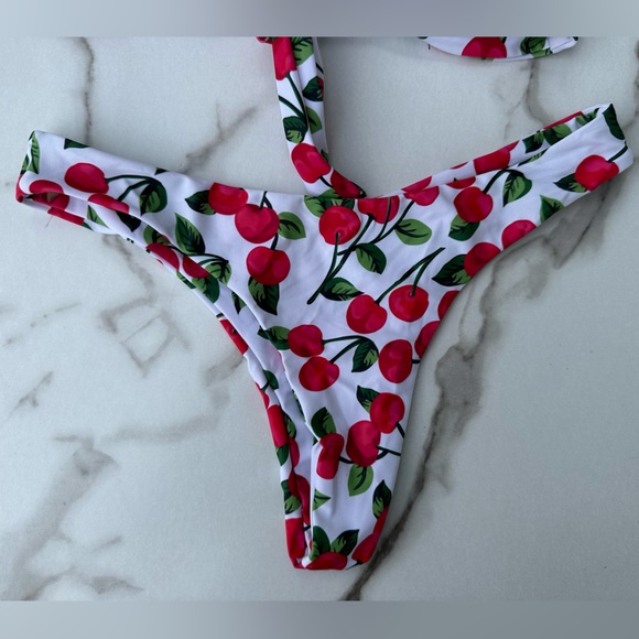 Like New Cherry 🍒 Bikini Size Small swimsuit set - Picture 6 of 9